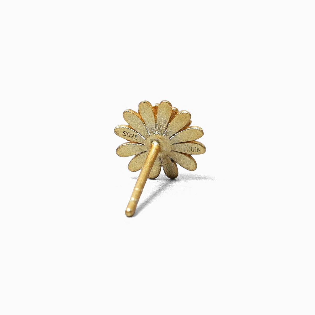 Freecus Luxe 花形スタッドピアス Freecus Luxe 花形スタッドピアス Freecus Luxe 花形スタッドピアス