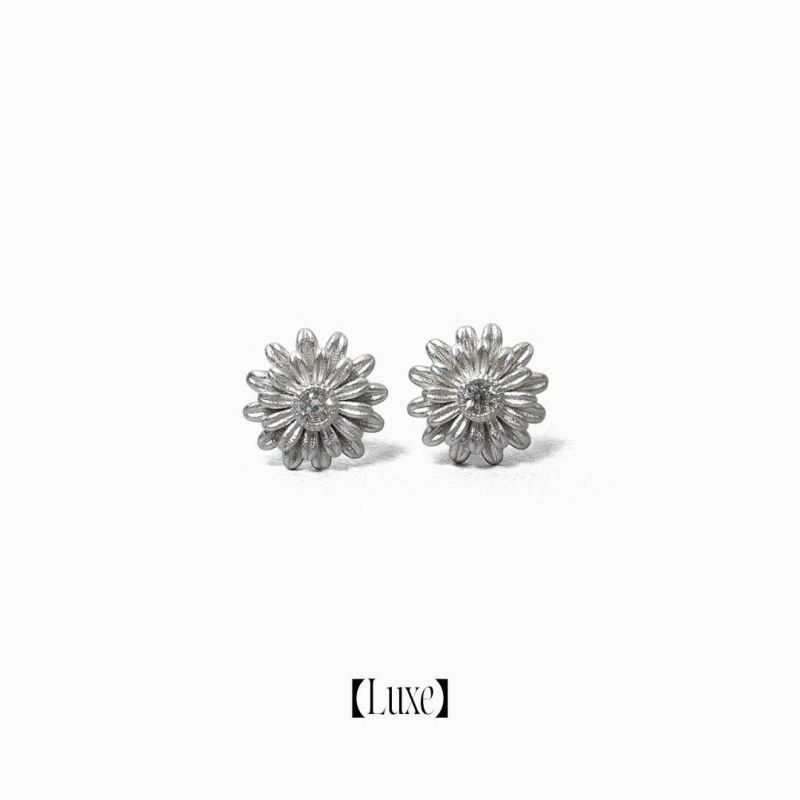 Flower Pierce (Silver)【Luxe】 | Freecus