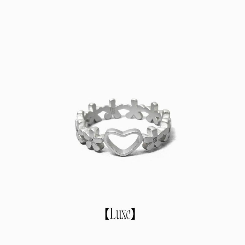 Flower Eternity Ring (Silver)【Luxe】 | Freecus